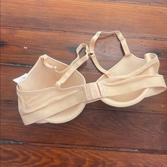 NWT Lively lightly lined under toasted almond convertible to racerback bra 38D - Picture 4 of 6